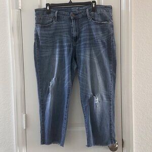 Signature By Levi Strauss High-Rise Slim Crop Jeans Size 18W Medium Wash